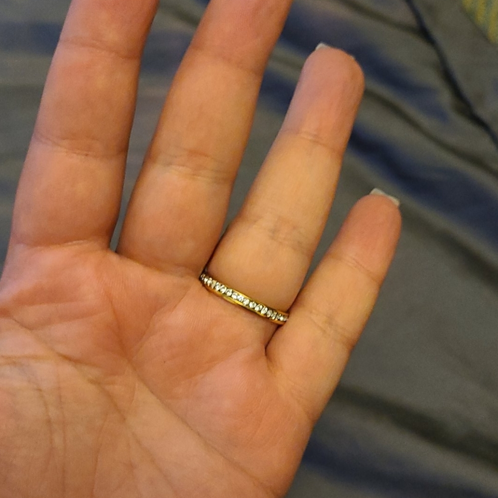 Tennis bracelet style rings